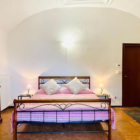 Апартаменты Borgo Camillo Лено Экстерьер фото