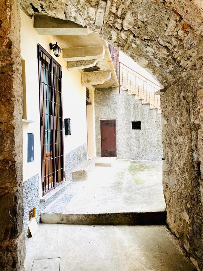 Апартаменты Borgo Camillo Лено Экстерьер фото